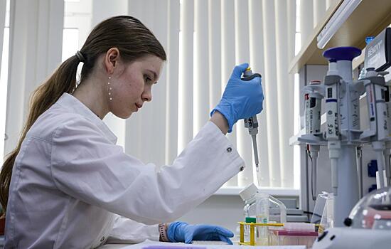 В РФ создают первый клеточный препарат для лечения меланомы