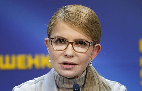 Тимошенко осмотрела разрушения в Харьковской области на каблуках и в бронежилете