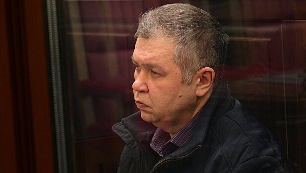 Суд оставил под арестом экс-главу МЧС Кузбасса