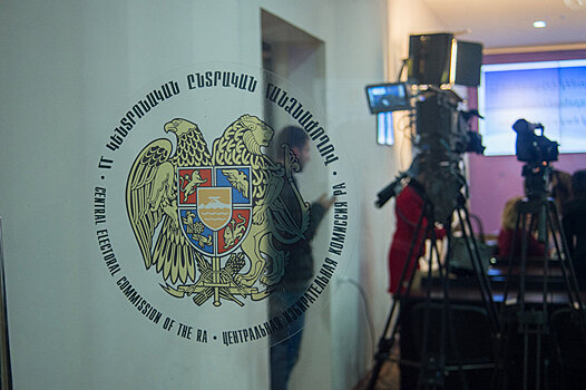 ЦИК Армении отклонил просьбу журналистов об аккредитации