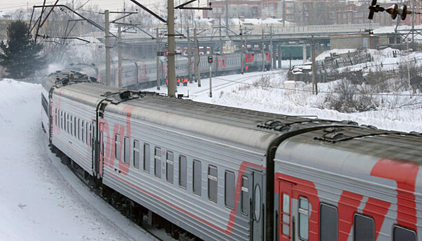 Самый длинный пассажирский поезд проехал через Петрозаводск