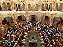 Венгерский парламент проголосовал за выход из МУС