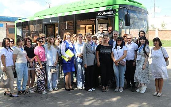 В Курске набирают 20 водительниц для первого женского автобусного маршрута