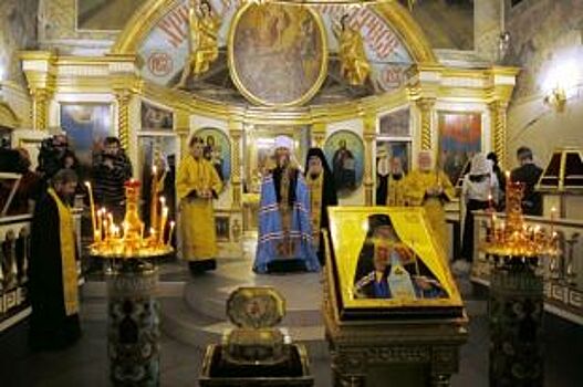 Ковчег с мощами святителя Луки Крымского доставили в Архангельскую область