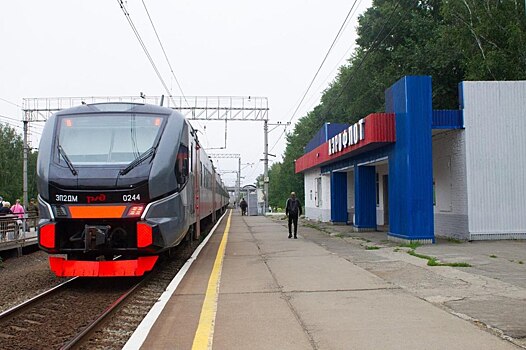 Новосибирцев предупредили об опасности из-за ремонта павильона на остановке «Аэрофлот»