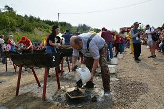 Металл в обмен на миллион. Старательский фарт «улыбнулся» врачу из Дуката