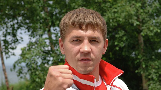 Двукратный чемпион мира по боксу Коробов завершил карьеру