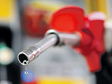 Минэнерго просит отложить нефтяникам уплату акцизов на бензин