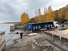 В Сурское водохранилище выпустили молодь толстолобика и стерляди