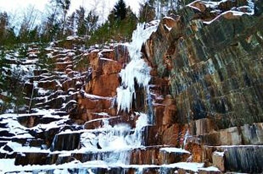 В красноярском национальном парке «Столбы» скоро появится ледяной водопад