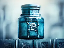 Строители чуть не выпили зелье из древней «ведьминой бутылки»