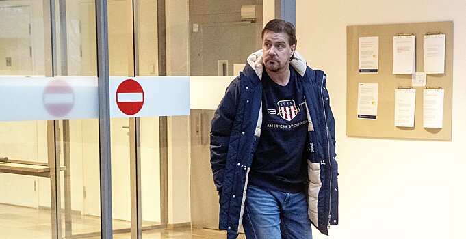 Как одна шайба сломала жизнь звездному вратарю шведской сборной