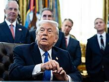 Соединенные Штаты Всея Америки: «Шутки Дональда» дурно пахнут для самих США, а соседей вообще вгоняют в обморок