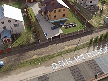 Псковичи выложили из афиш дельфинария надпись «Вон из Пскова» напротив дома Ивана Цецерского