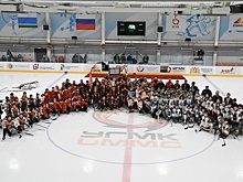 В Ревде вручили награды детского хоккейного турнира памяти Александра Козицына