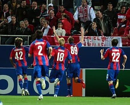 ЦСКА вспомнил победу 11-летней давности над "Севильей" в 1/8 финала ЛЧ