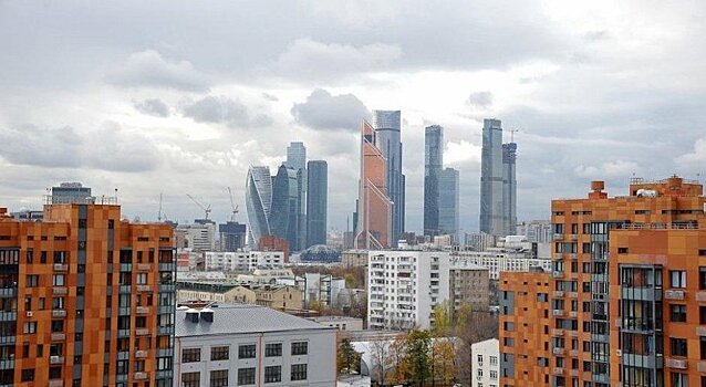Цены на жилье в Москве снизились
