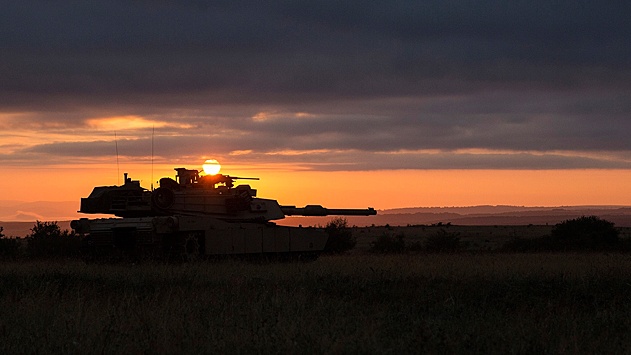 Генерал Абрамс назвал сложным для ВСУ использование танков Abrams