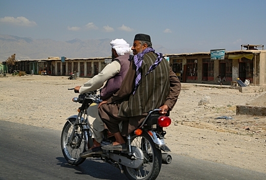 Airbnb разместит 20 тыс. афганских беженцев