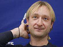 «Что же вы творите?»: певица Девятова о романе с Плющенко