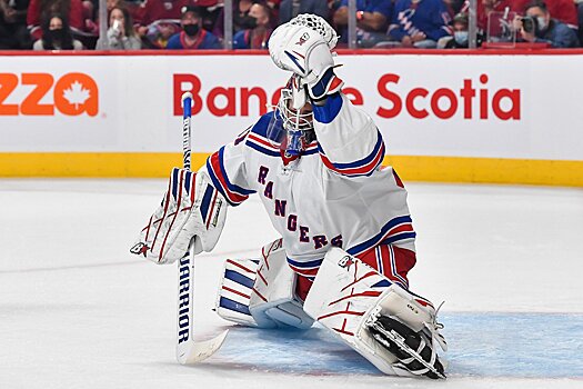 Игорь Шестёркин одержал 40 побед в 67 матчах НХЛ, повторив историческое достижение «Рейнджерс»