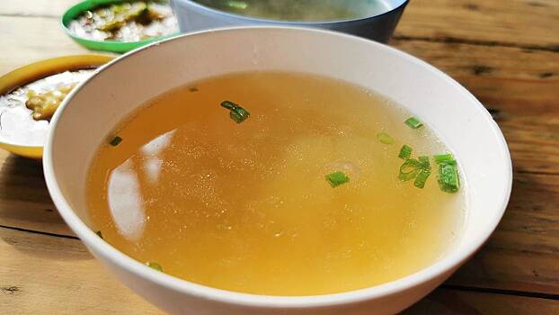 Названы шесть омолаживающих продуктов для женщин после 50 лет