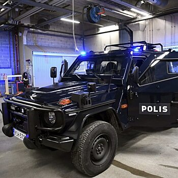 Полиция Финляндии будет ездить на бронированных Mercedes-Benz за €400000 каждый