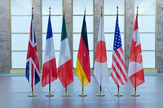 Страны G7 в декларации пообещали помочь Киеву с развитием ВПК и разведданными