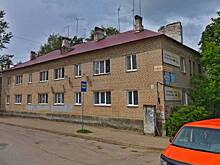 В российском городе обновили только «туристическую» сторону дома