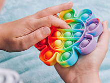 Совсем «чпокнулись»! Почему весь мир помешался на игрушках-антистресс?