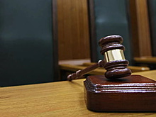 Исполнительницу песен иноагентов в Петербурге доставили в суд