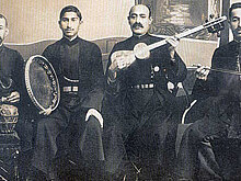 Исполнение никому неизвестного певца в Шуше подняло на ноги весь зал