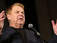 Дочь Кокшенова стала жертвой афериста