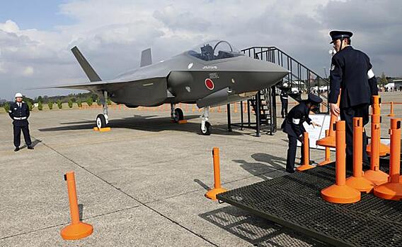 Тайна камикадзе: Японский пилот увел F-35 на небывалую глубину, спрятав от русских