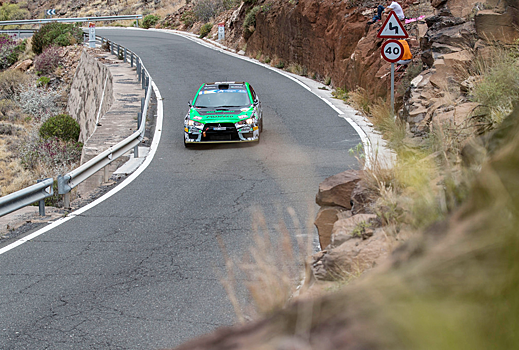 «Готовились к асфальту на компьютерном симуляторе»