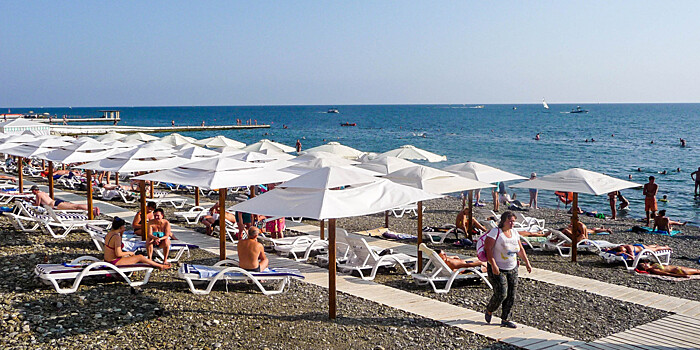 Самые бюджетные варианты отдыха в августе. Инфографика