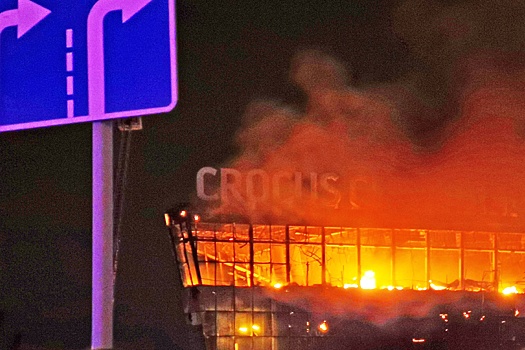 Кто и зачем приезжал к "Крокусу" в первые часы после трагедии?