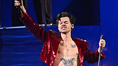 Хиты One Direction и сказки Рыбака: не пропустите эти зарубежные новинки