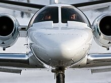Во все тяжкие: стюардесса бизнес-джета рассказала о «диких» пассажирах