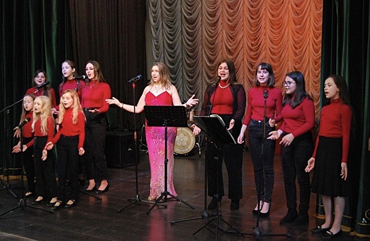 Представители Дворца культуры Щербинки открыли набор на занятия по вокалу