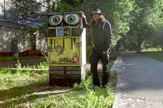 Уличный художник из Перми расписал электрошкаф в Тюмени