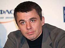 «В цветнике»: Игорь Петренко восхитил сеть видео с дочками и красавицей-женой