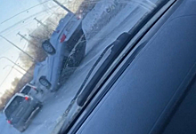 Автомобиль перевернулся в Кузбассе