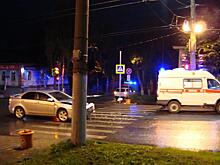 В Кирове иномарка столкнулась со «скорой помощью»: два человека получили травмы