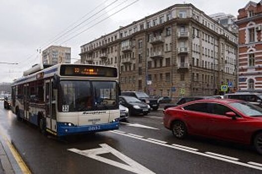Воронеж встал в 10-балльных пробках из-за снегопада