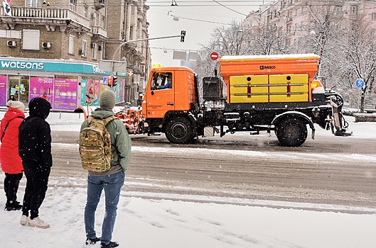 В Киеве и области пропало электроснабжение