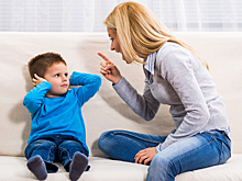 Слова, которые ранят: чего нельзя говорить ребёнку ни в гневе, ни в шутку