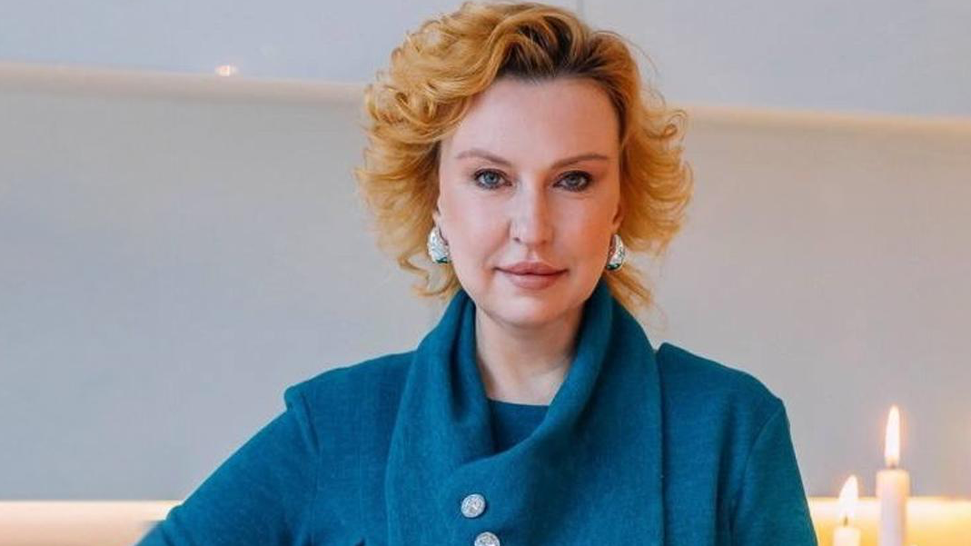 Олесю Сазыкину, подавшую в суд на центр Игоря Матвиенко, обязали выплатить около 100 тысяч рублей