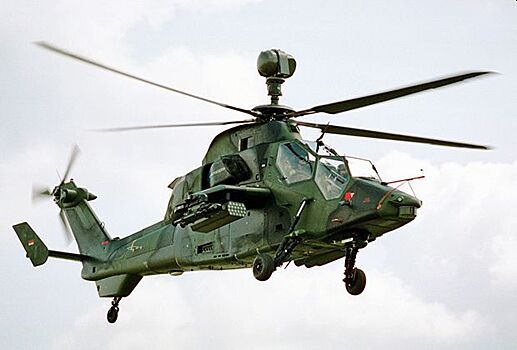 Вертолет НАТО столкнулся с ЛЭП на учениях