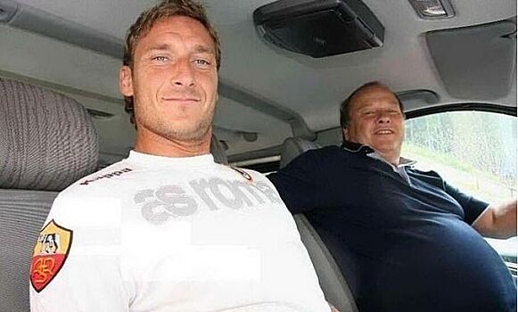 Тотти опубликовал трогательный пост в память об отце